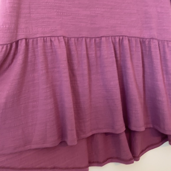 Simply vera vera Wang V-Cut shirt - Picture 3 of 9